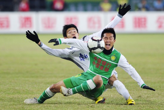 阿隆索纠错! 皇马6000万前锋蜕变：边缘人晋升主力 全队受益（阿隆索大胆纠偏，皇马6000万前锋逆袭成主力：从边缘人到中坚，全队获益）